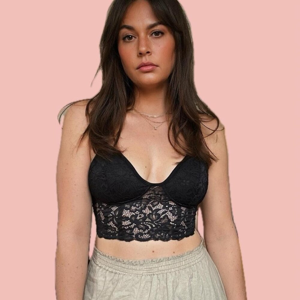 🧡 2 for 10$ Wet Seal Corset-Style Lace Cami with Built-In Push-Up Bra (Size L)